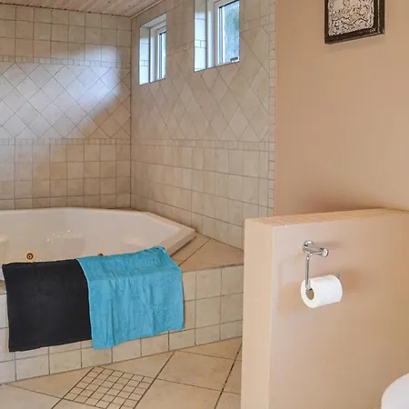 Pet Friendly In With Sauna Дом отдыха *