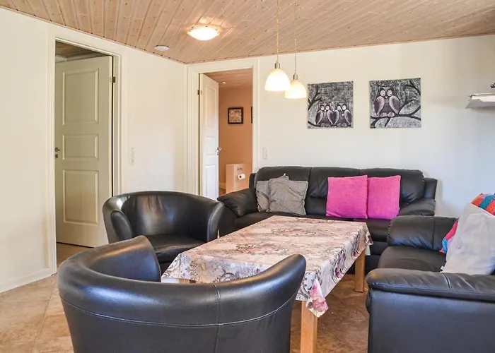 Σπίτι διακοπών Pet Friendly In With Sauna *